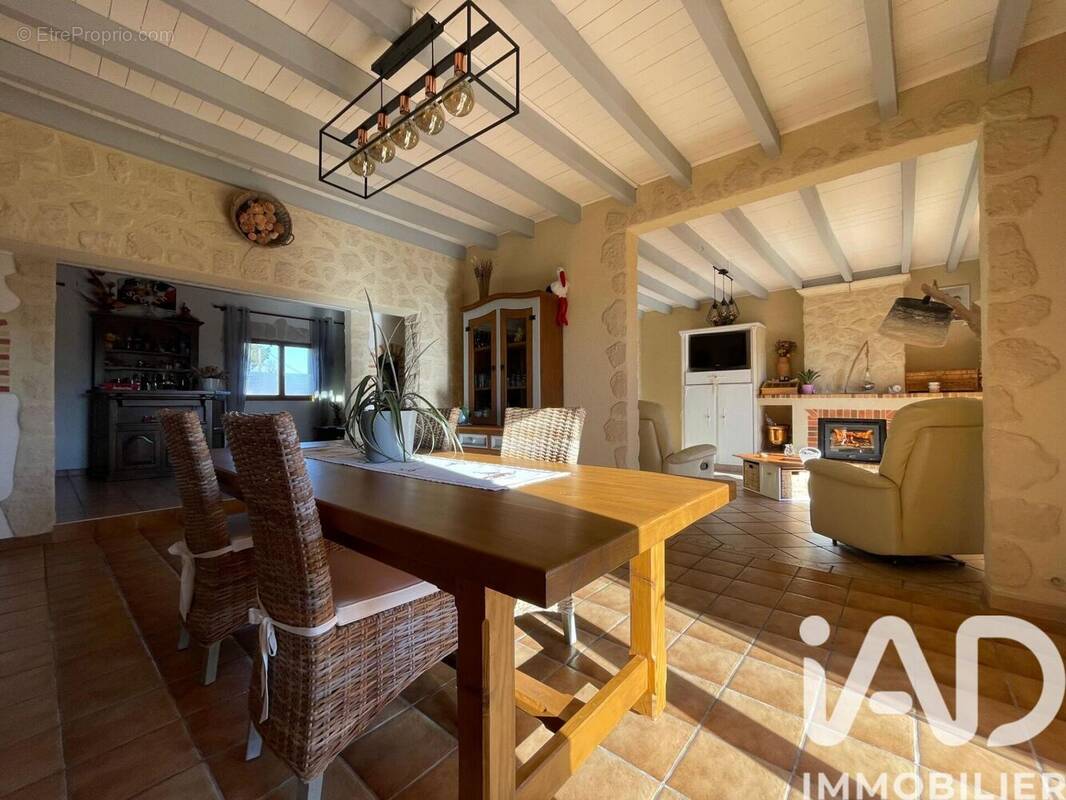 Photo 1 - Maison à CUBNEZAIS