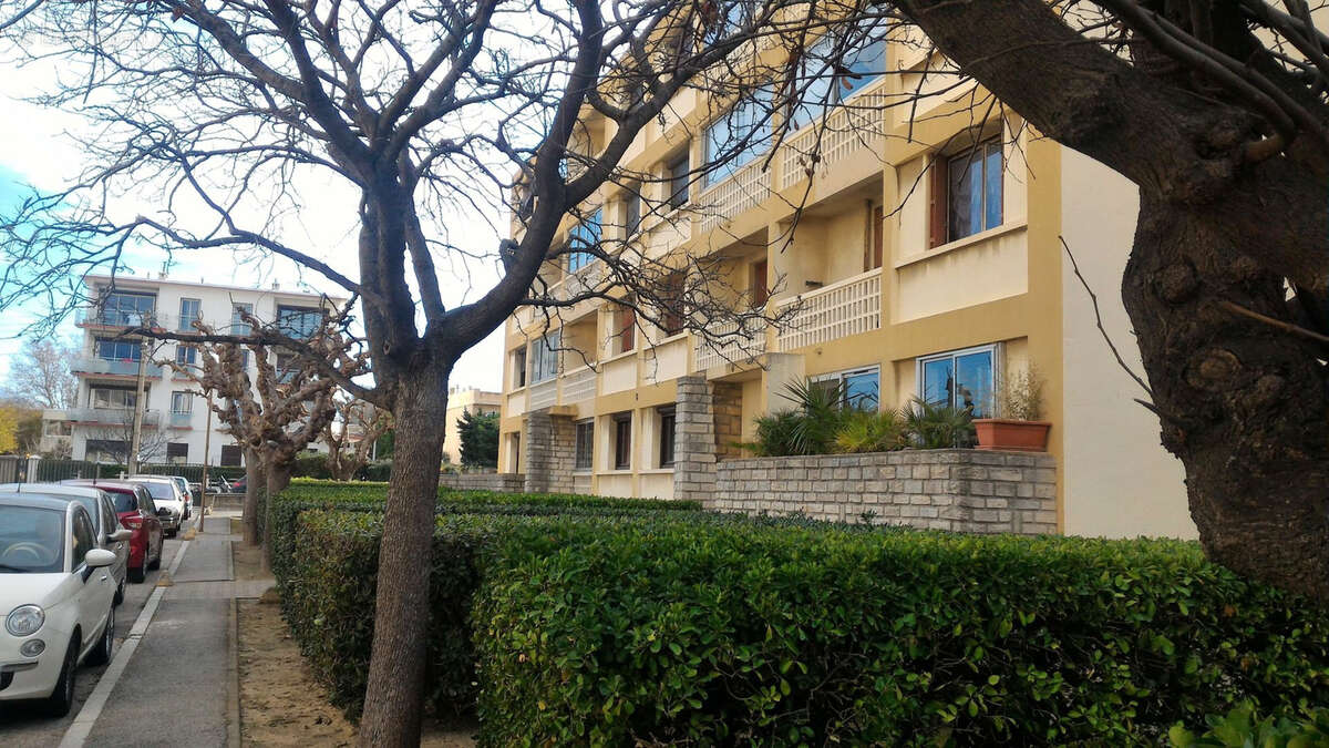 Appartement à MARSEILLE-8E