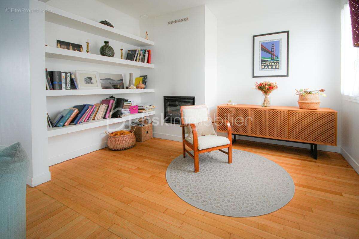 Maison à VAIRES-SUR-MARNE