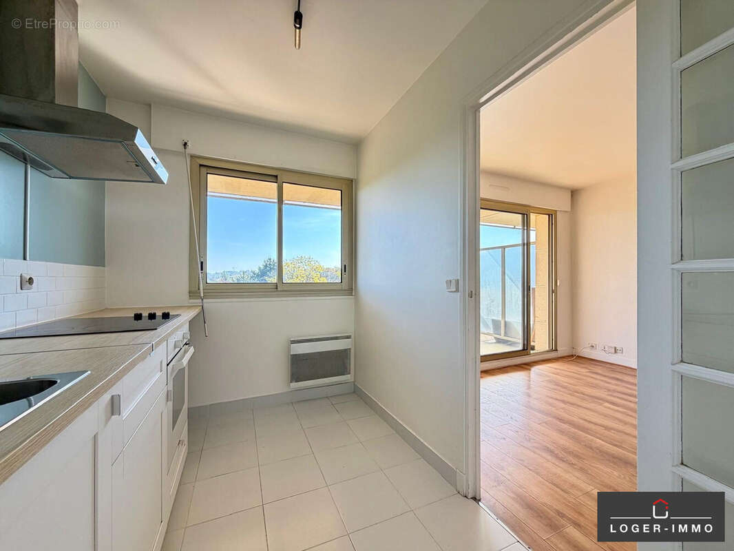 Appartement à LE PERREUX-SUR-MARNE