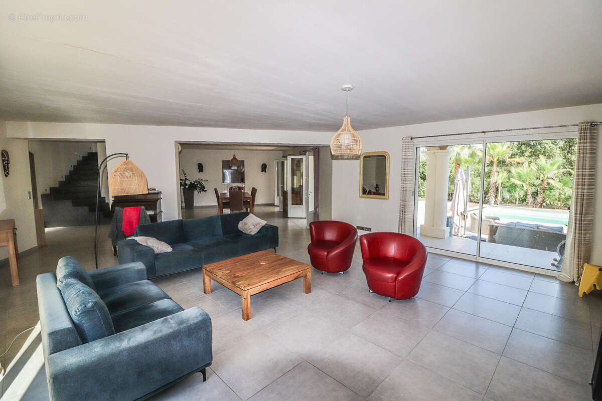 Maison à DRAGUIGNAN