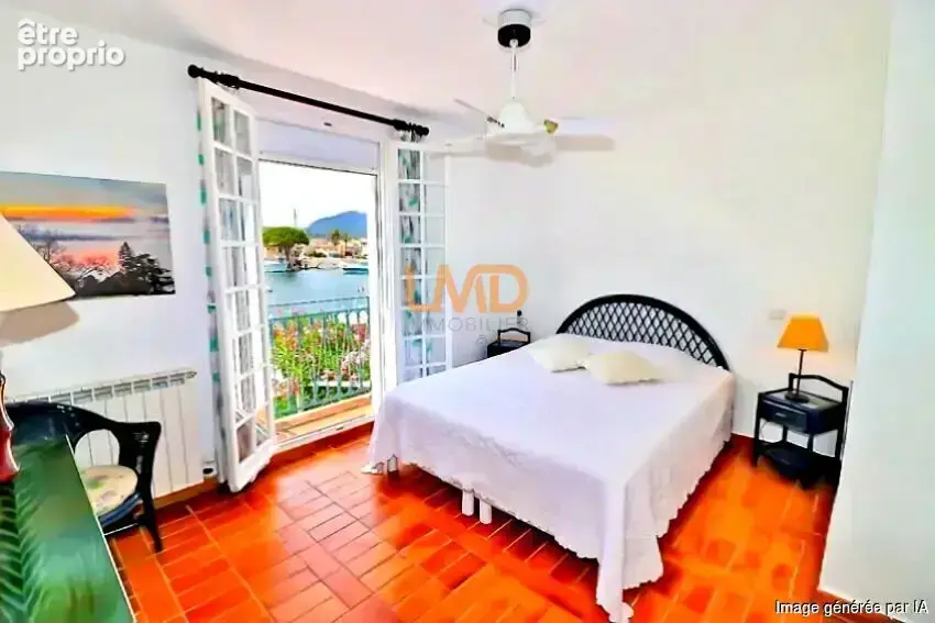 Port Grimaud 2 - Maison 225m2 - 12 Pièces - 3 Postes d'amarrage - photo 13