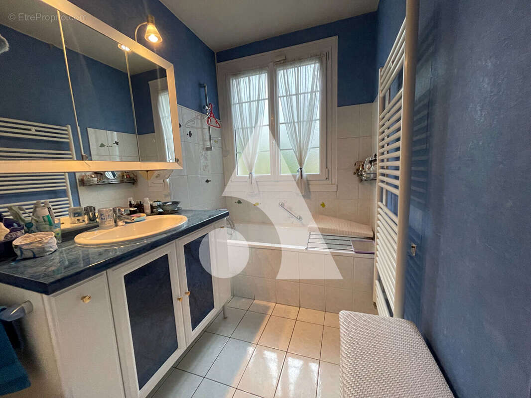 Maison à SUCY-EN-BRIE