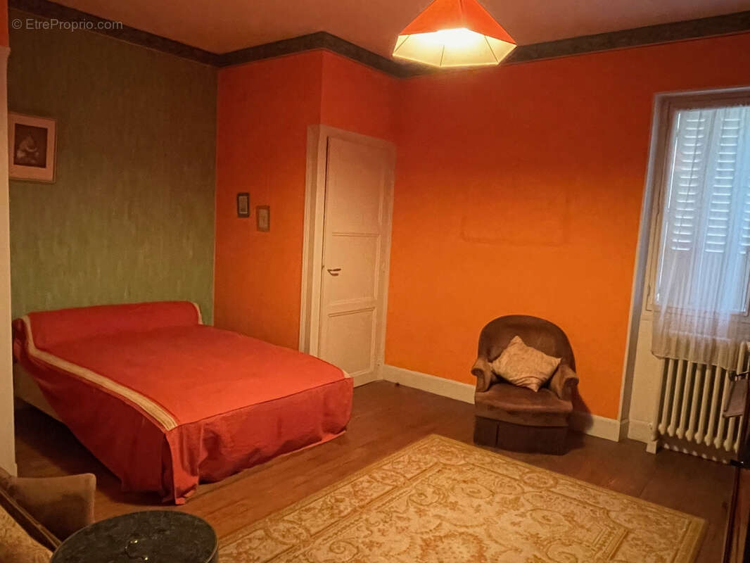 Maison à CHALON-SUR-SAONE