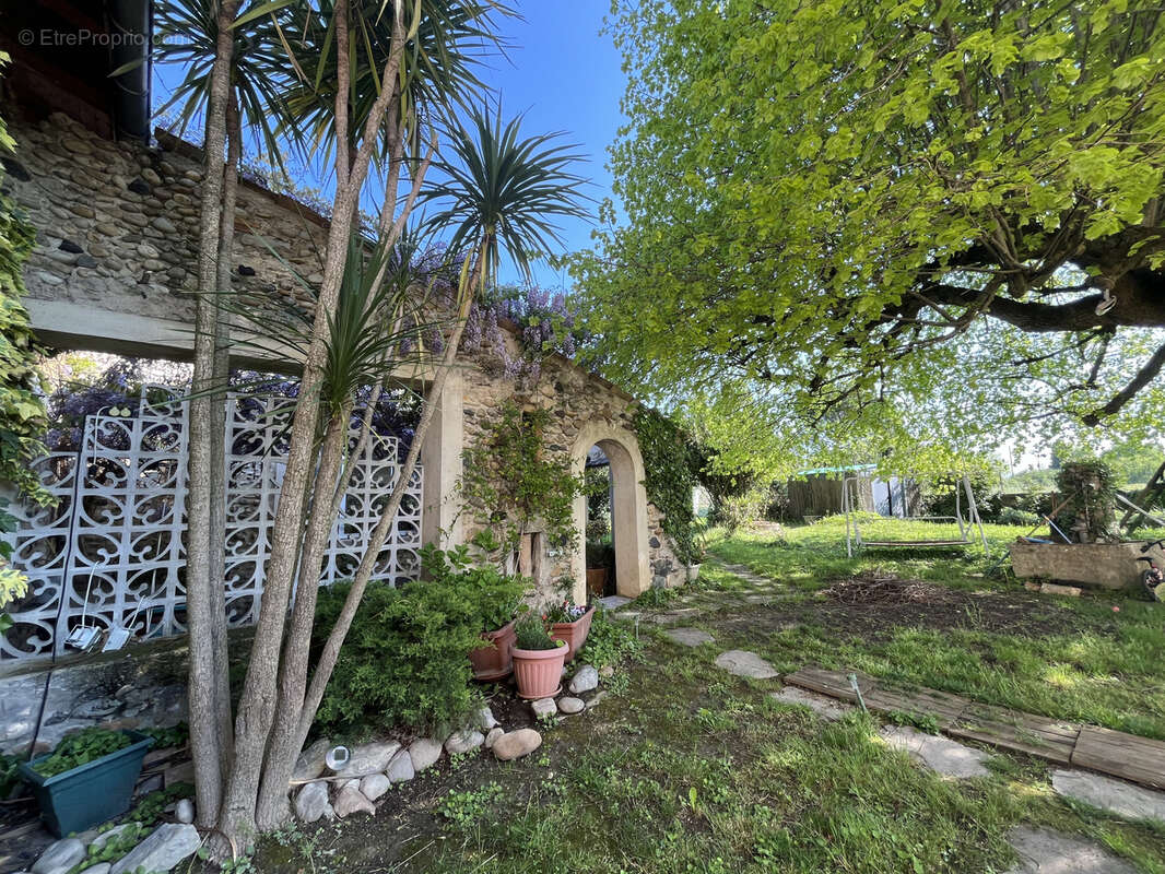 Maison à LORIOL-SUR-DROME