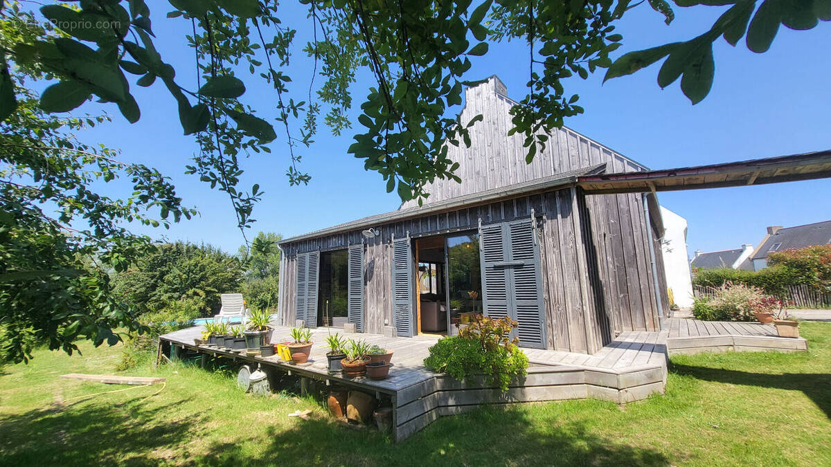Maison à LOCMARIA