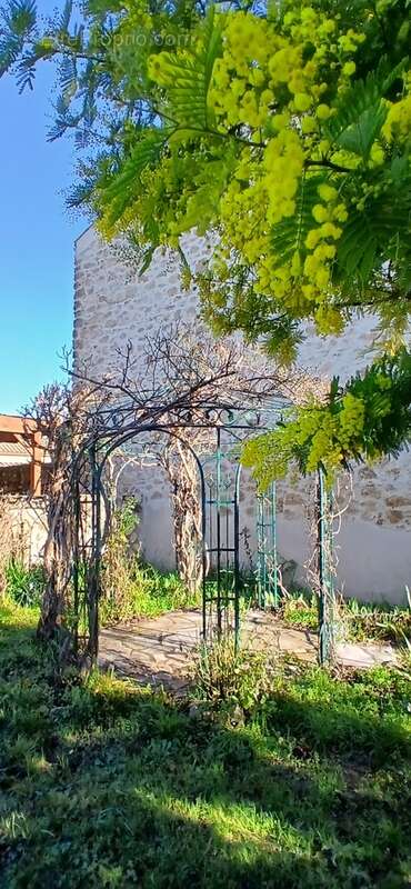 Maison à AUTIGNAC