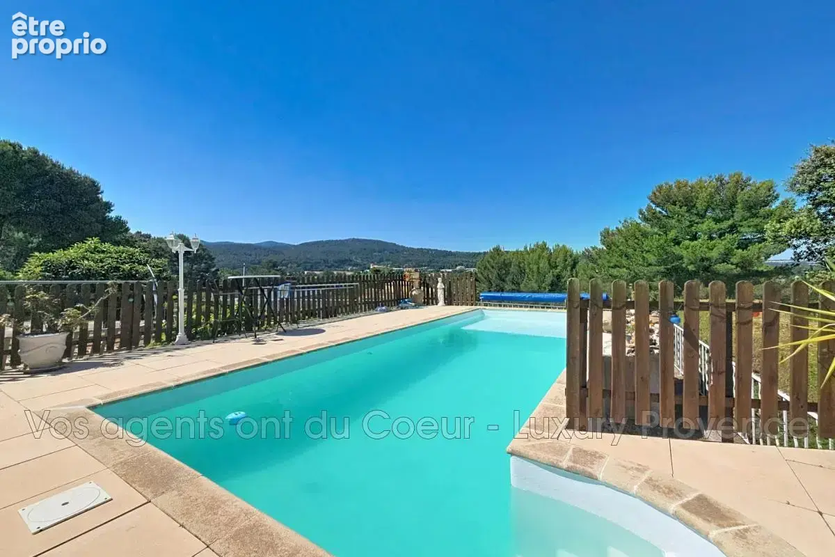 Photo Maison à Simiane-Collongue au prix de 695 000€