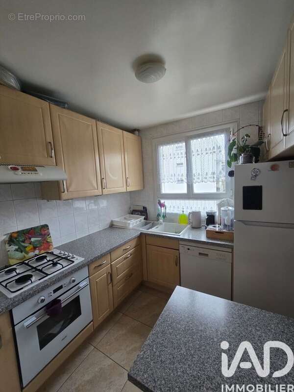 Appartement 79 m² à Creteil  - photo 4