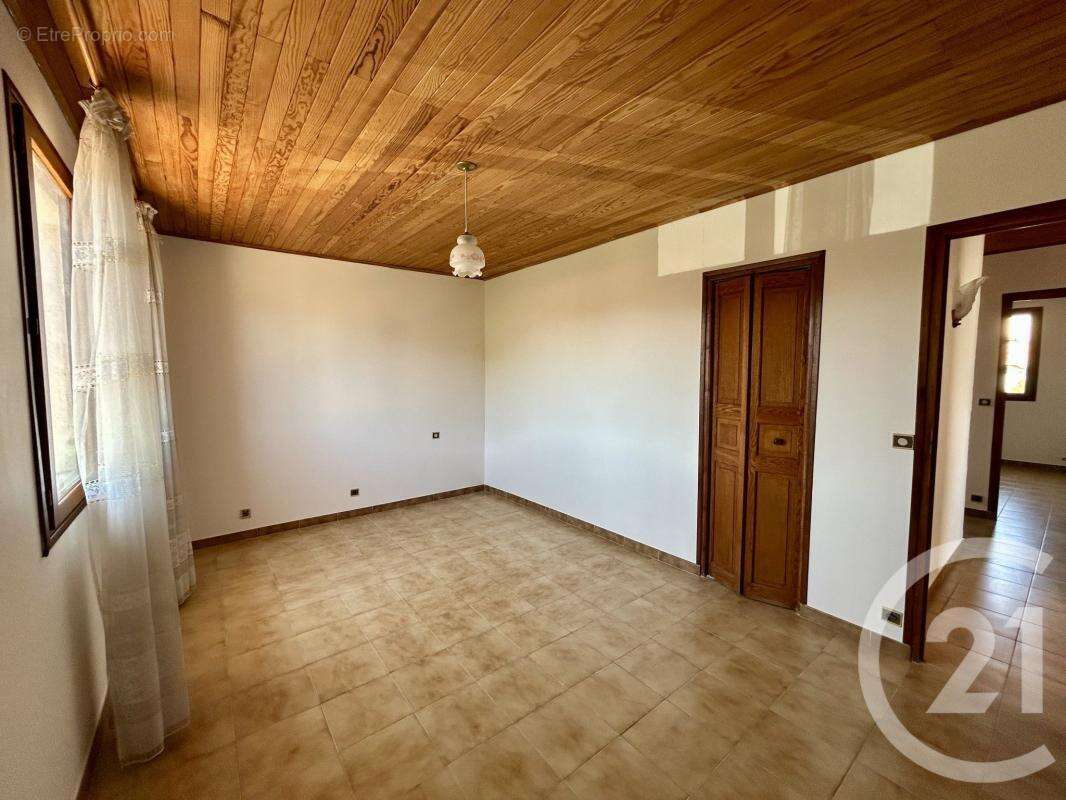 Maison 165 m² à Lattes  - photo 7