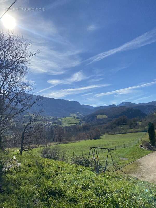 Maison à ORIOL-EN-ROYANS