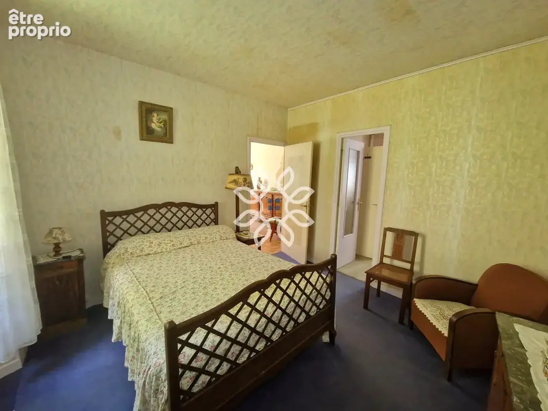 Maison de caractère avec droit d’eau et vaste terrain - photo 13