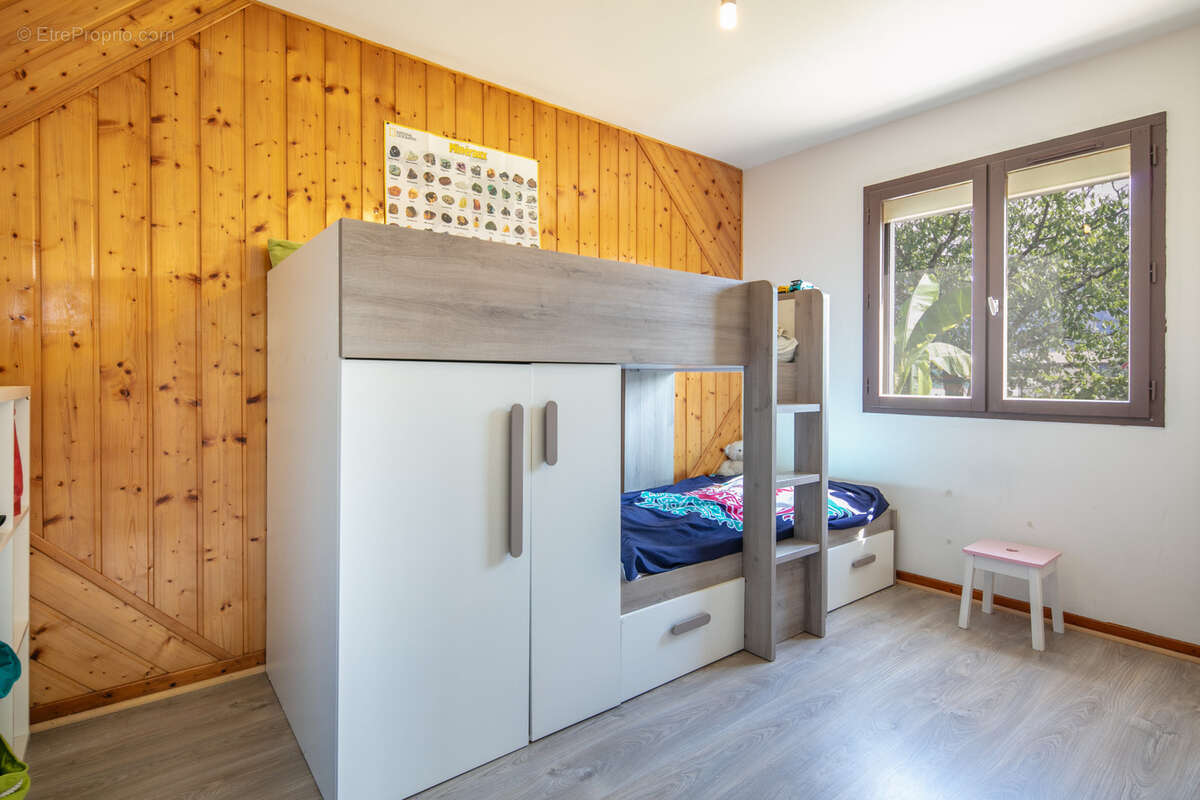 Maison à SAINT-SAUVEUR