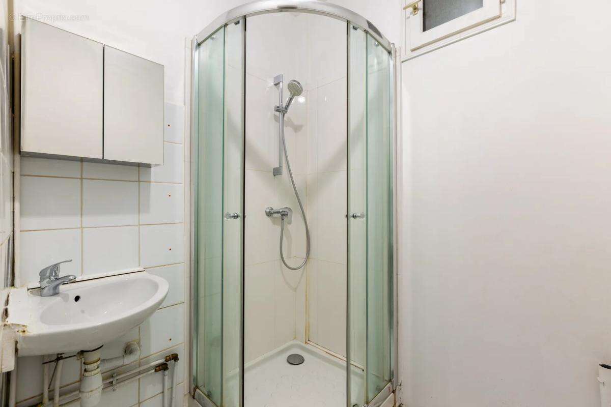 Appartement de 2 pièces de 43 m² situé à Paris - photo 9