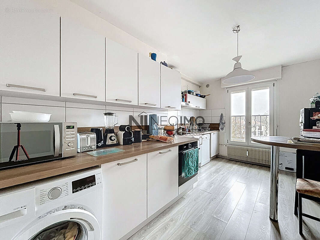 Appartement à NEUFCHATEAU