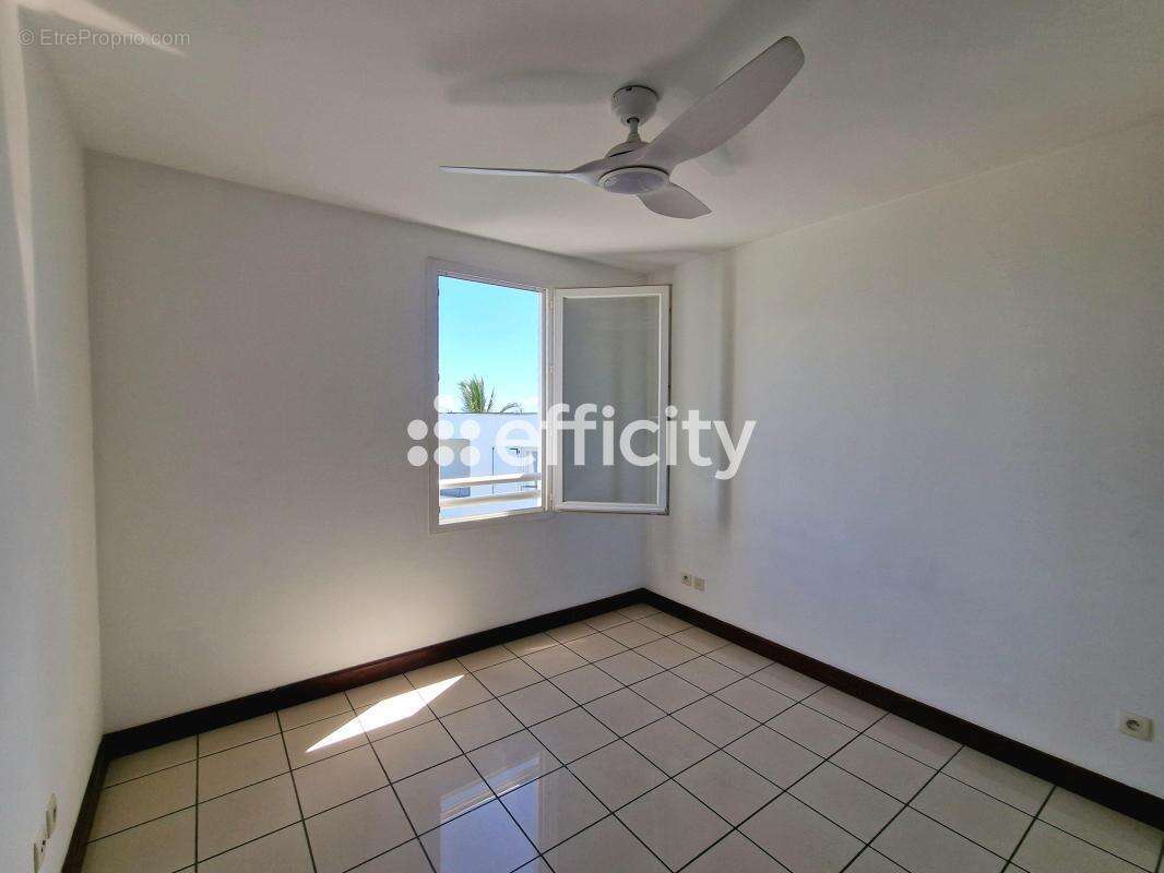 Appartement à SAINTE-MARIE