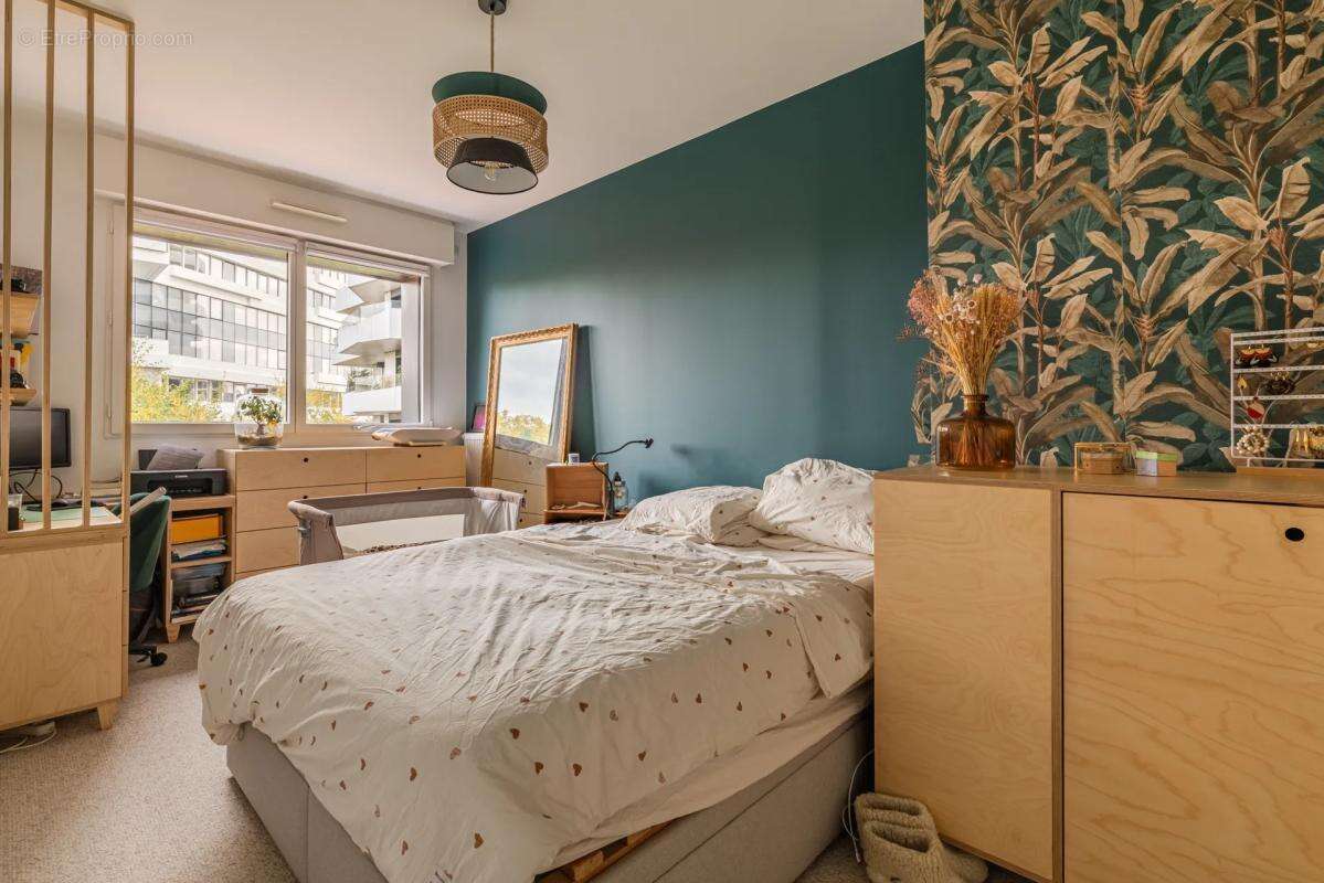 Appartement à ISSY-LES-MOULINEAUX