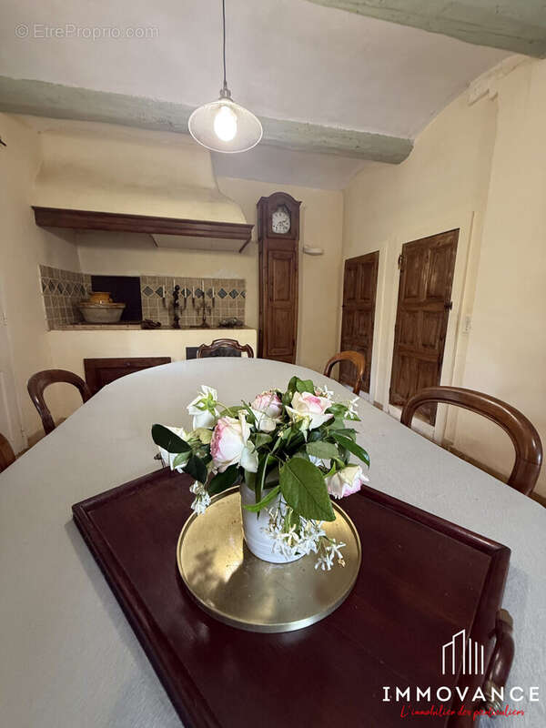 Maison 130 m² à Brouzet-Les-Quissac  - photo 8