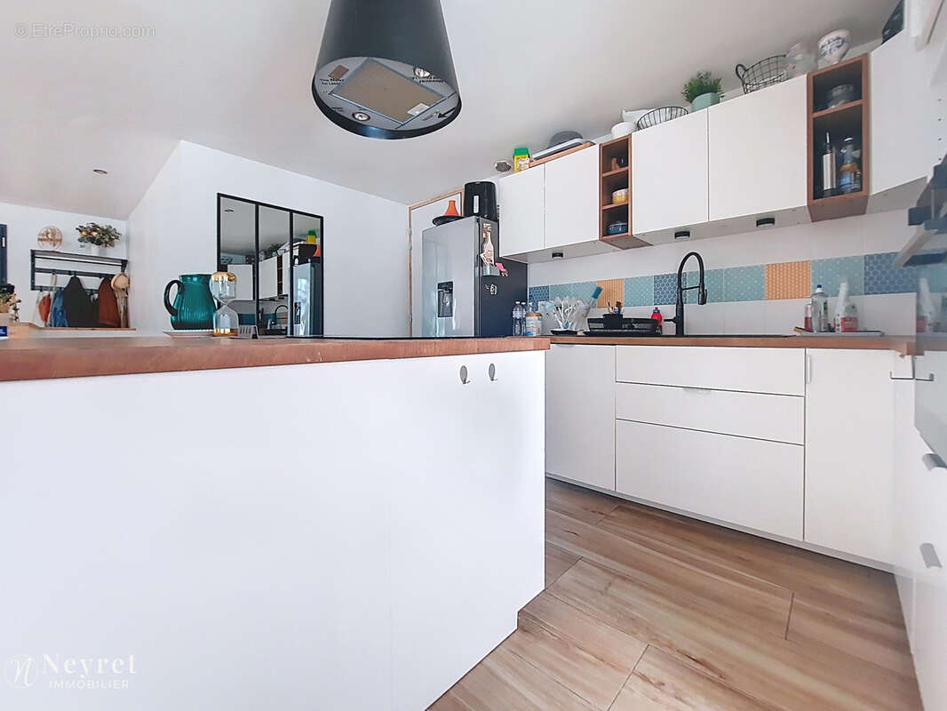 Maison à vendre   Ternay (69360)   145 m2 - 3 chambres 1 bureau- sous-sol   Terrain 1157 m2- piscine - photo 6