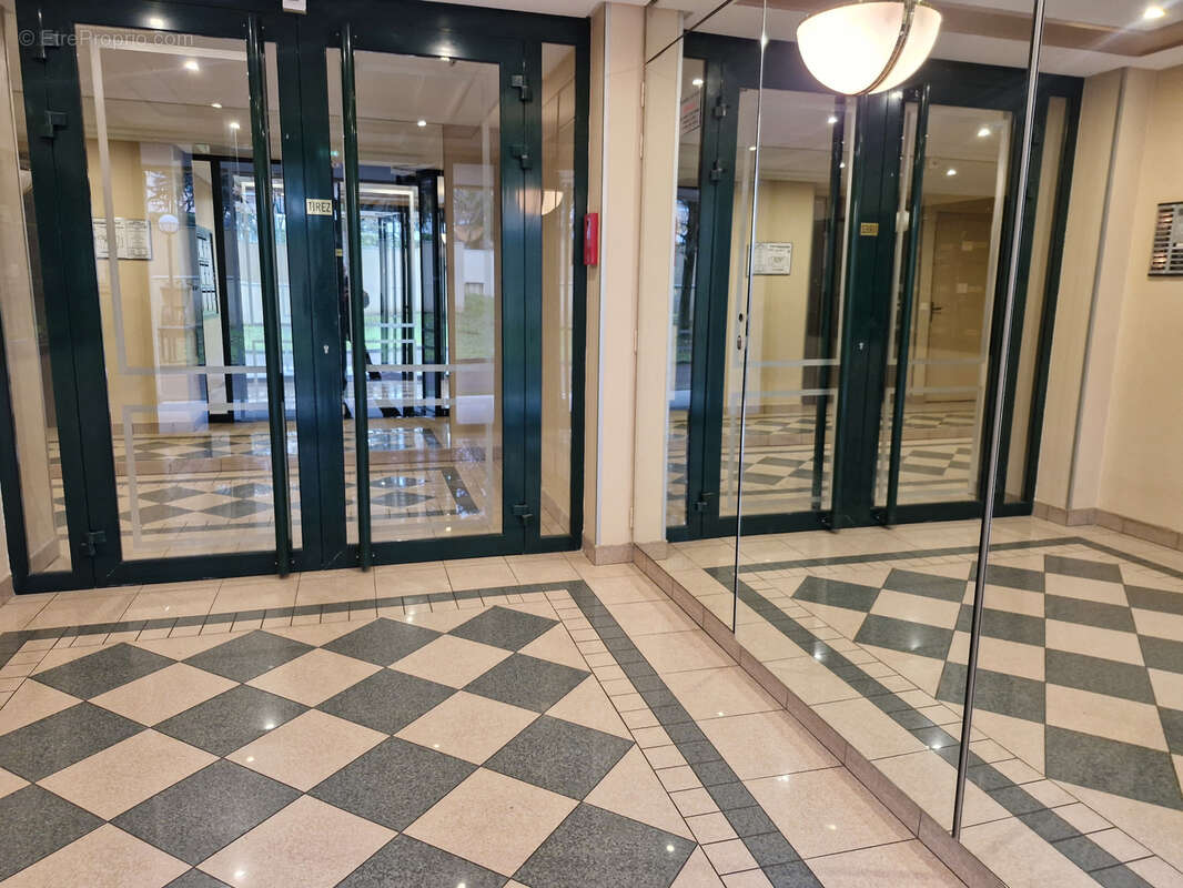 Appartement à LYON-5E