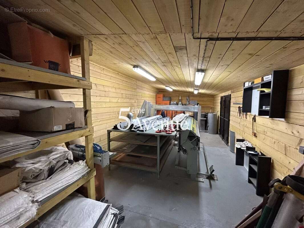 Commerce à SAINT-MAUR-DES-FOSSES