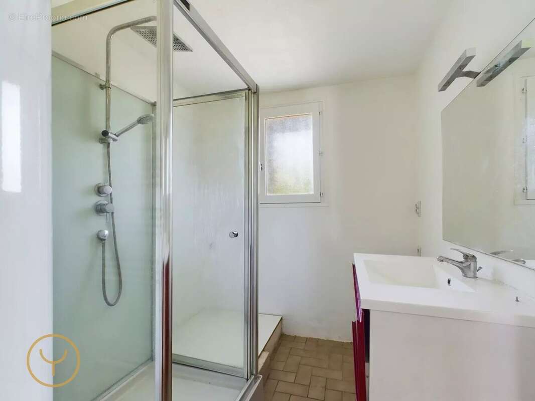 Maison à ROMILLY-SUR-SEINE