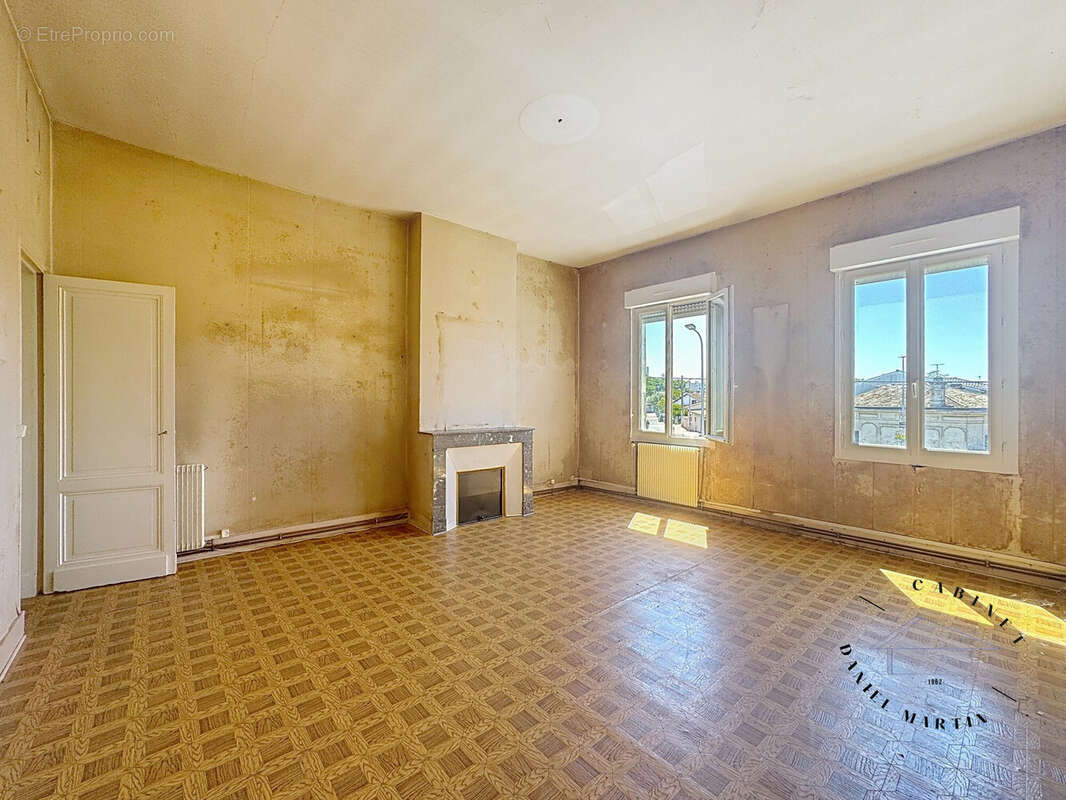 Appartement à BEGLES