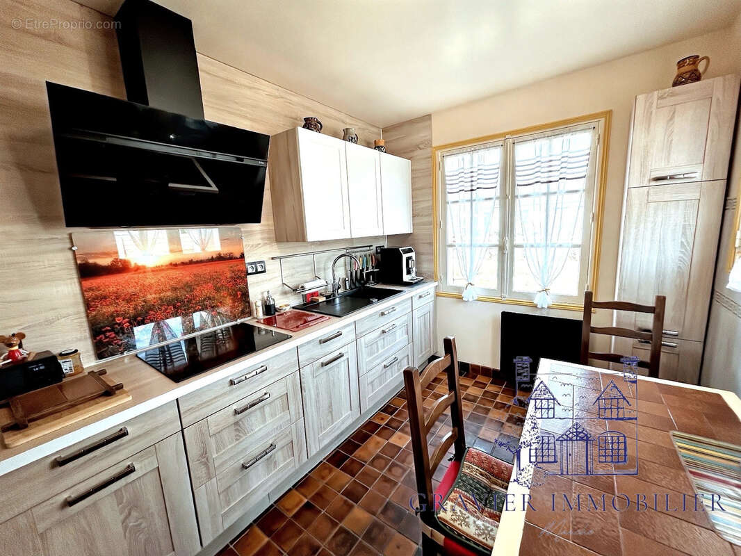 Maison à SAINT-GERMAIN-SUR-AY