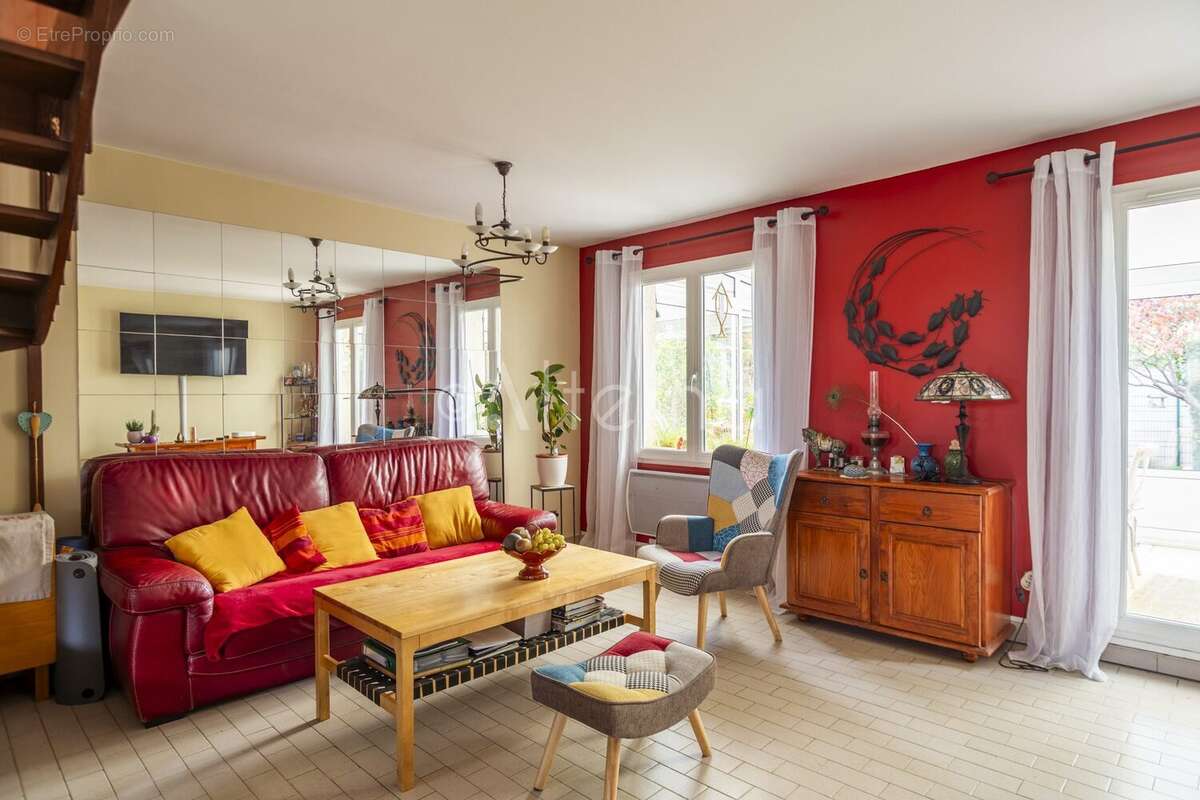 Maison à HARDRICOURT