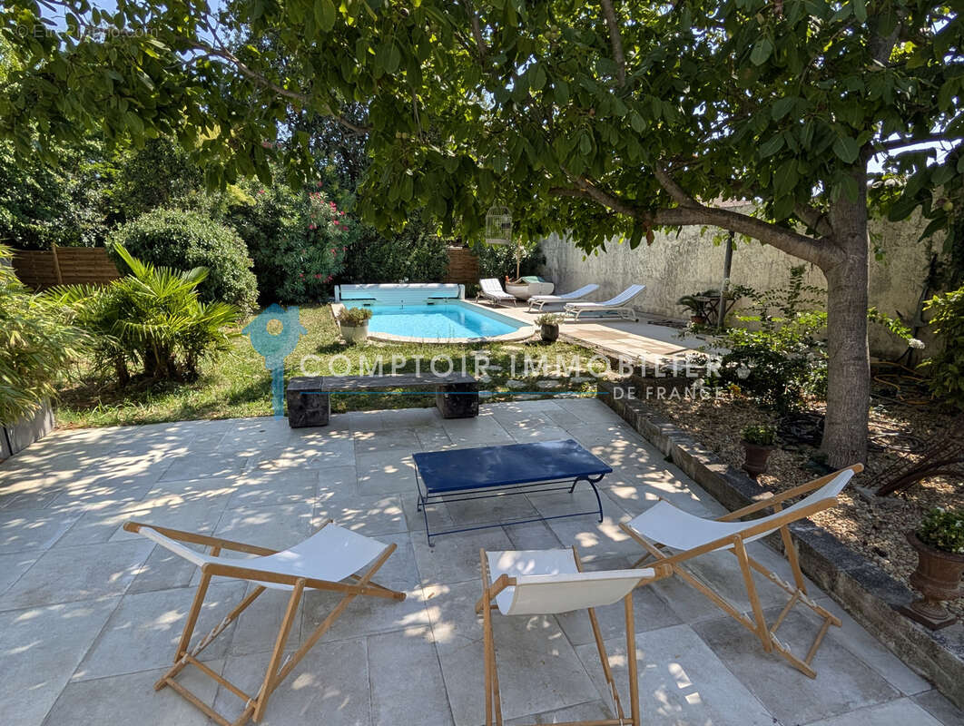 Maison à NOVES
