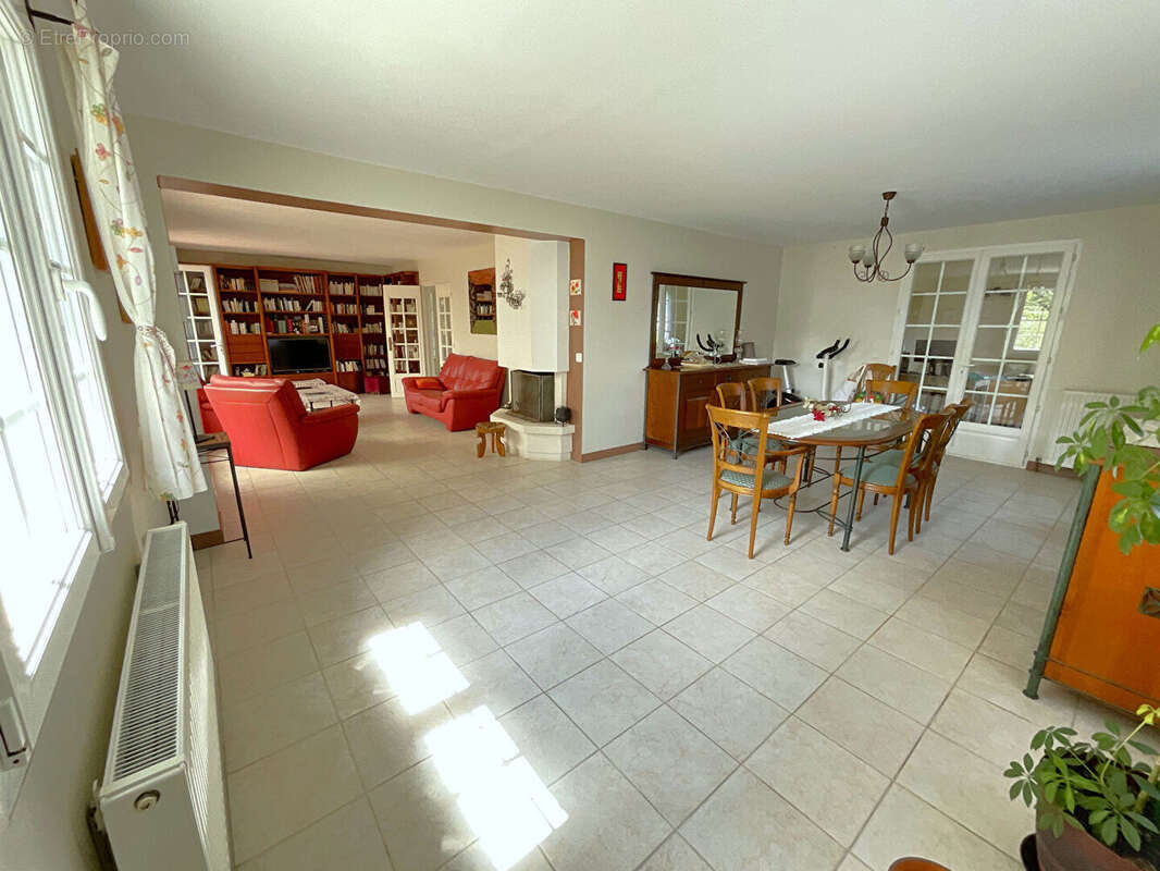 Maison à CONFLANS-SAINTE-HONORINE