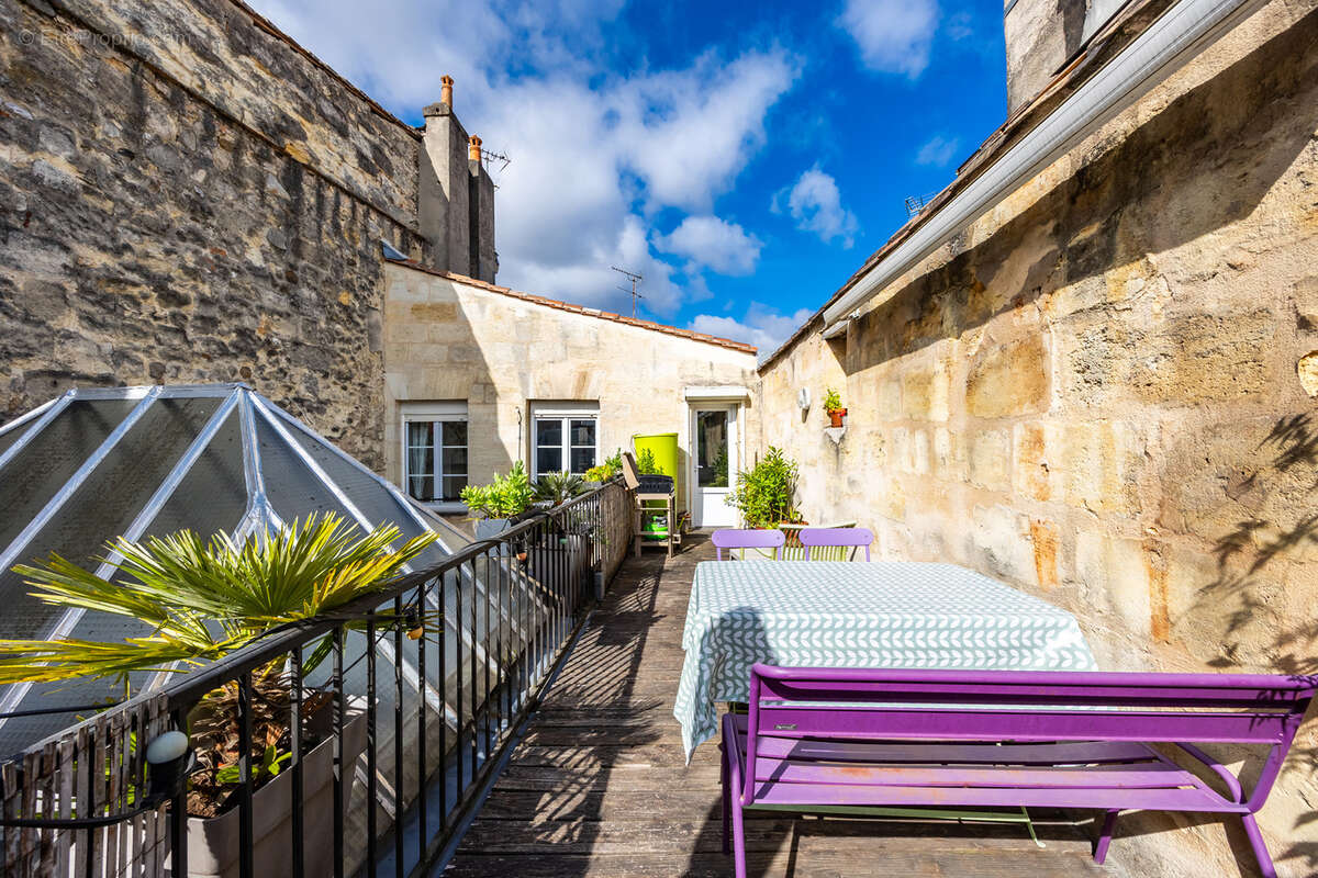 Appartement à BORDEAUX