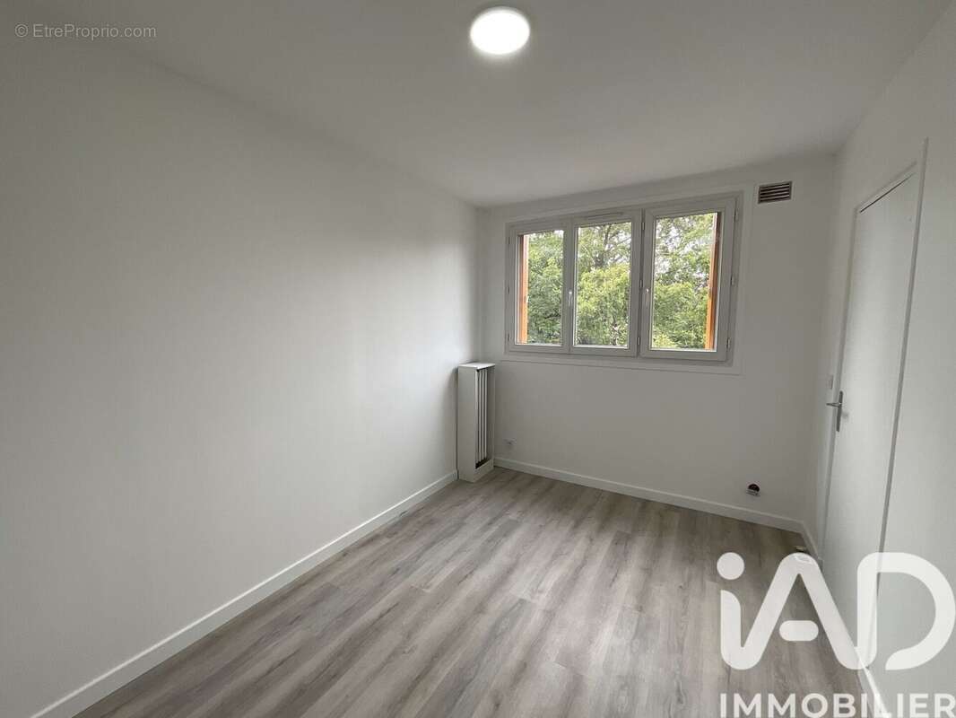 Photo 5 - Appartement à LIVRY-GARGAN