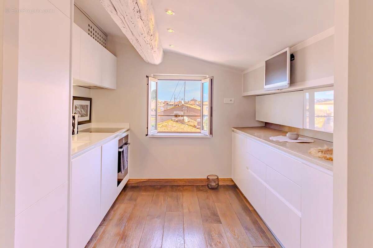 Appartement à SAINT-TROPEZ