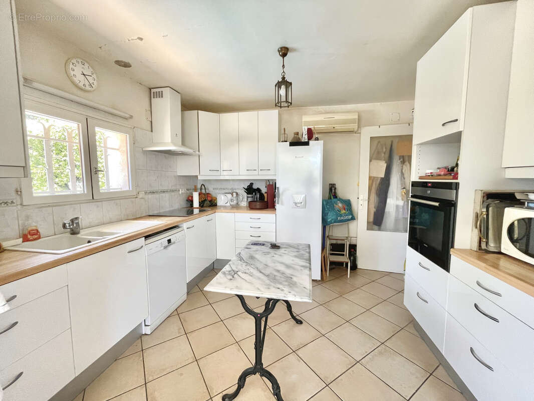 Maison à SIX-FOURS-LES-PLAGES