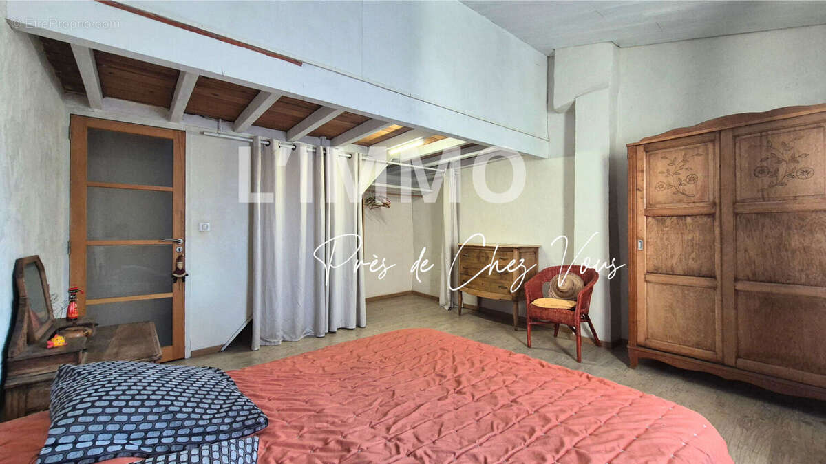 Maison à LA DESTROUSSE