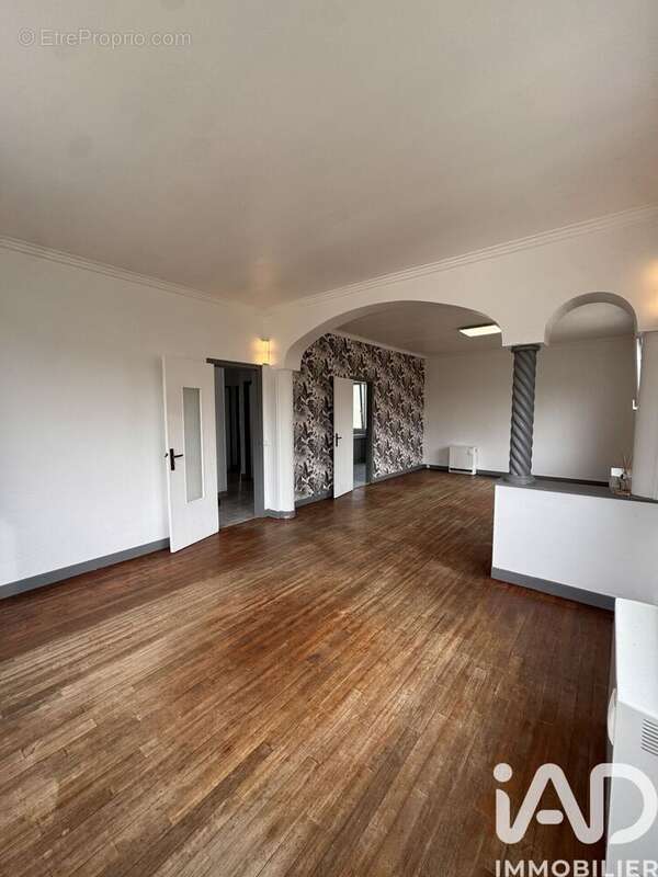 Photo 2 - Maison à DAMMARIE-LES-LYS