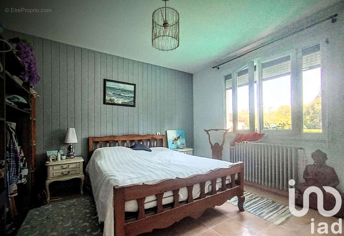 Maison 87 m² à Saint-Colomb-De-Lauzun  - photo 7