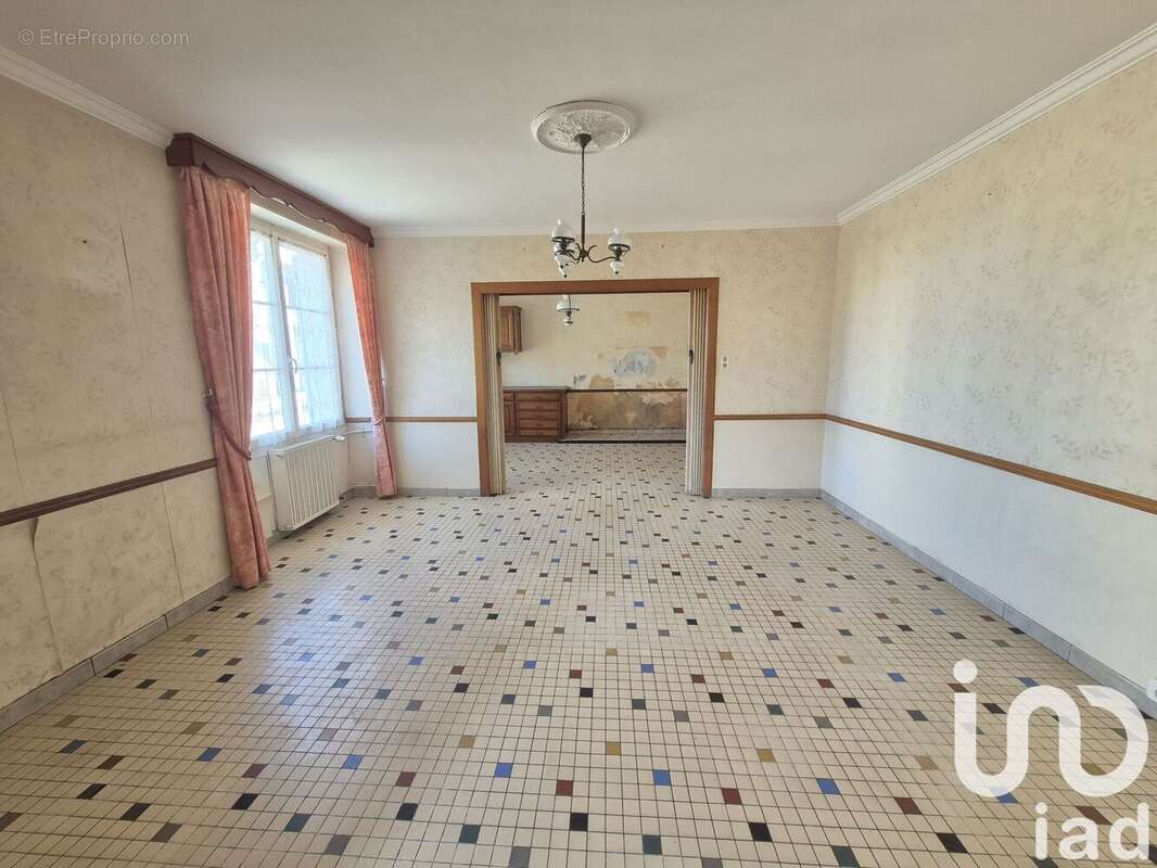 Photo 4 - Maison à SALIGNY