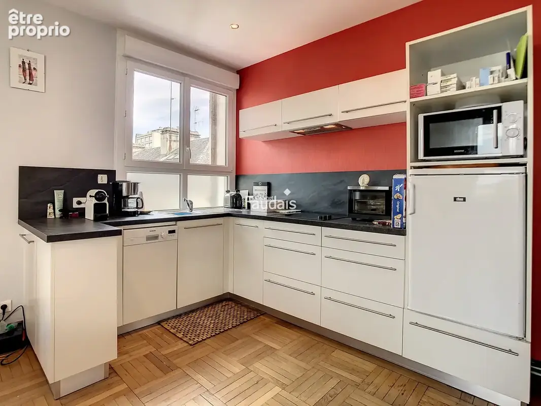 Appartement 63 m² à Saint-Lo  - photo 3