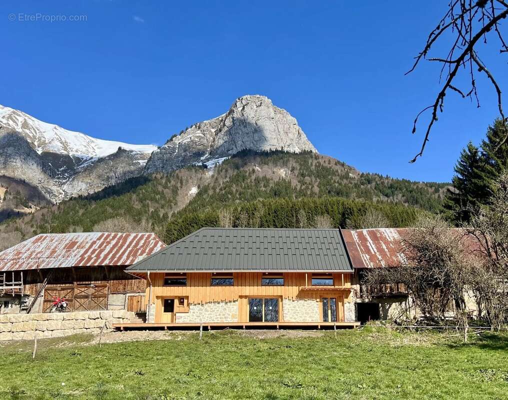 Maison à DOUCY-EN-BAUGES