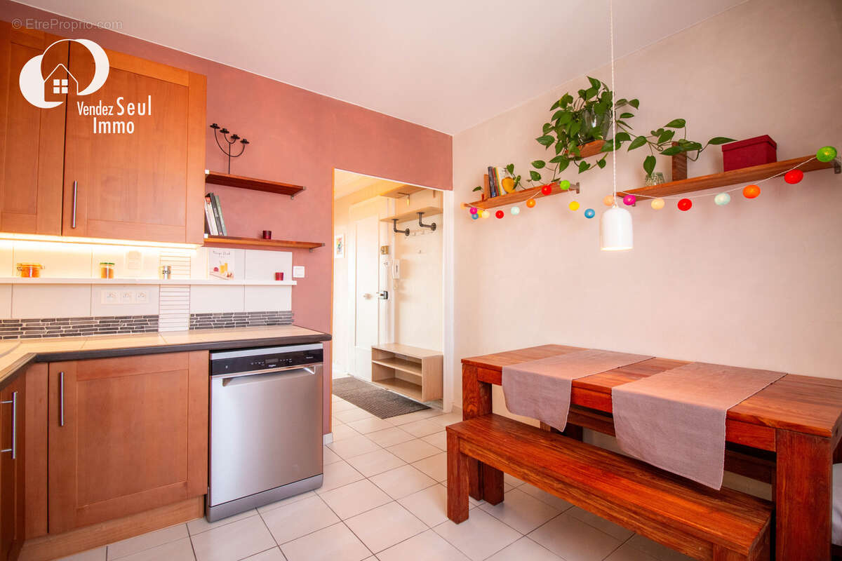 Appartement à AMBILLY