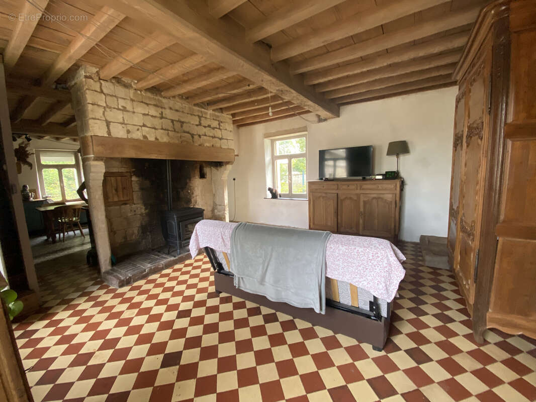 Maison à BEAUMETZ-LES-LOGES