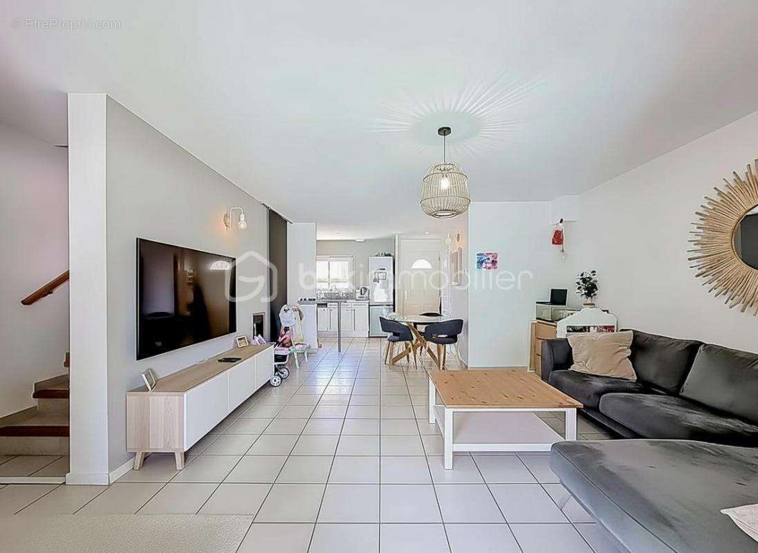 *** maison t4 de 84 m² avec jardin et deux places de parking – villeneuve-lès-maguelone *** - photo 3