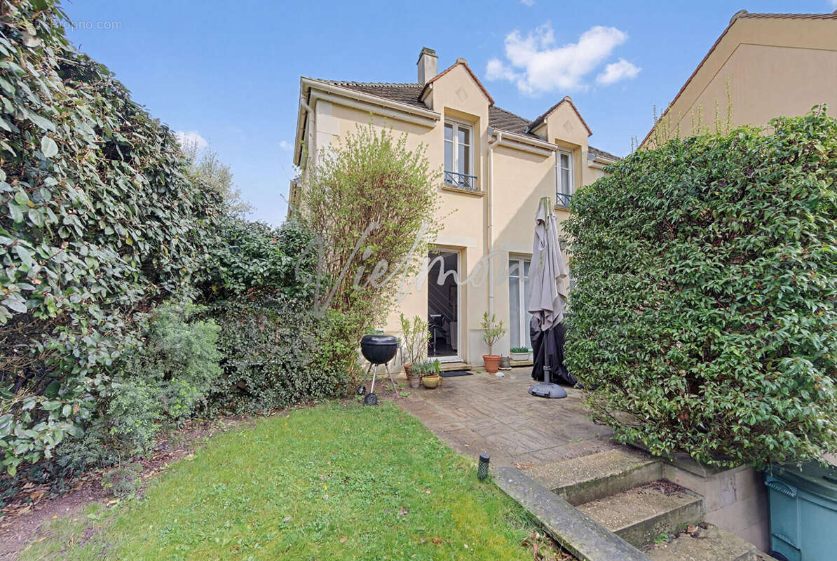 Maison à NOISY-LE-ROI