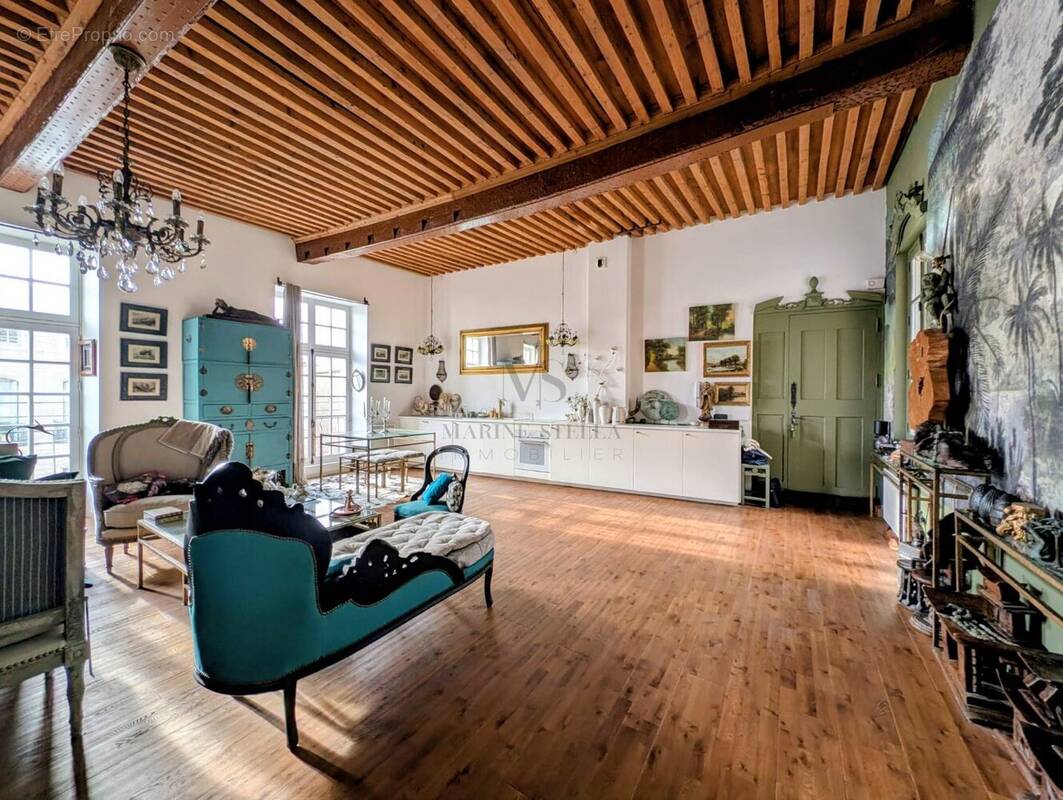 Appartement à PEZENAS