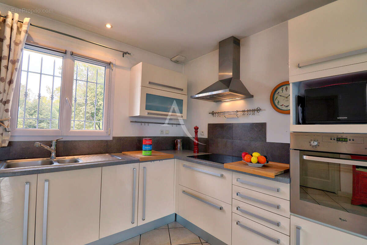 Maison à SAINT-JULIEN