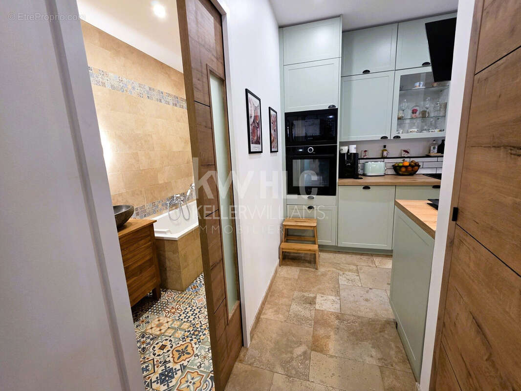 Appartement 70 m² à Grasse  - photo 3