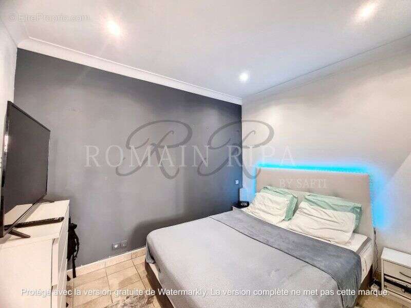 Photo 2 - Maison à LE MUY