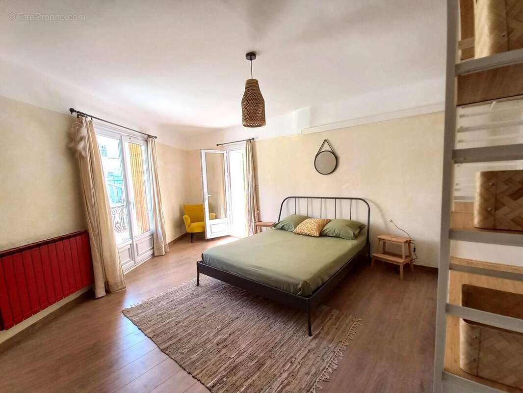 Maison 95 m² à Salon-De-Provence  - photo 6